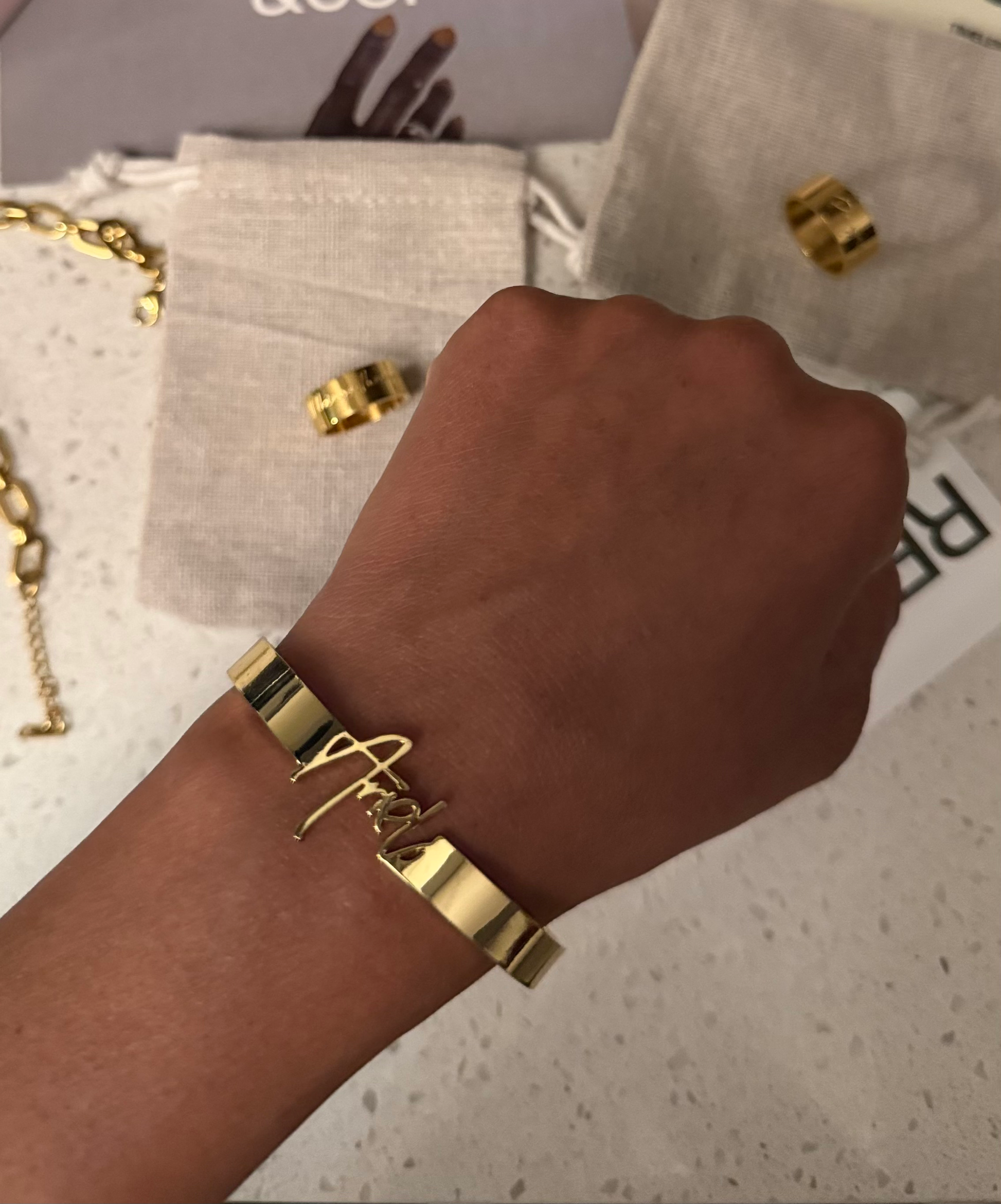 Reneax Name Bracelet image 1